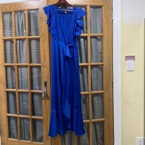 Gorgeous royal blue formal/night out dress! Size medium